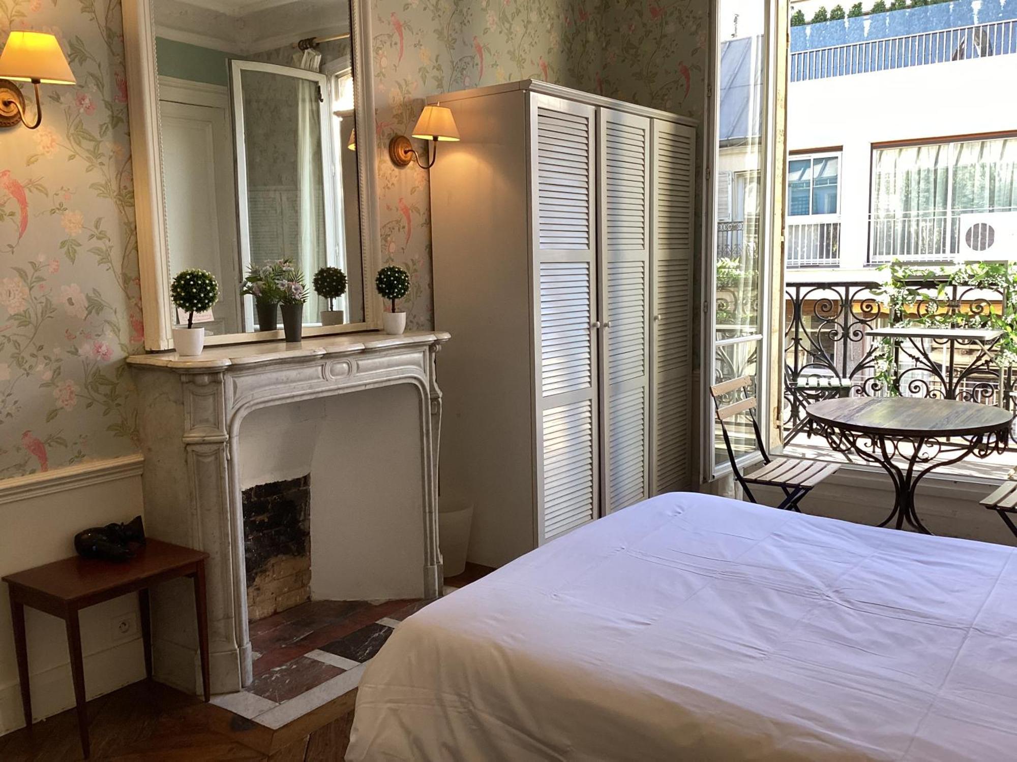 Bed And Breakfast Paris Quartier Champs-Elysees المظهر الخارجي الصورة