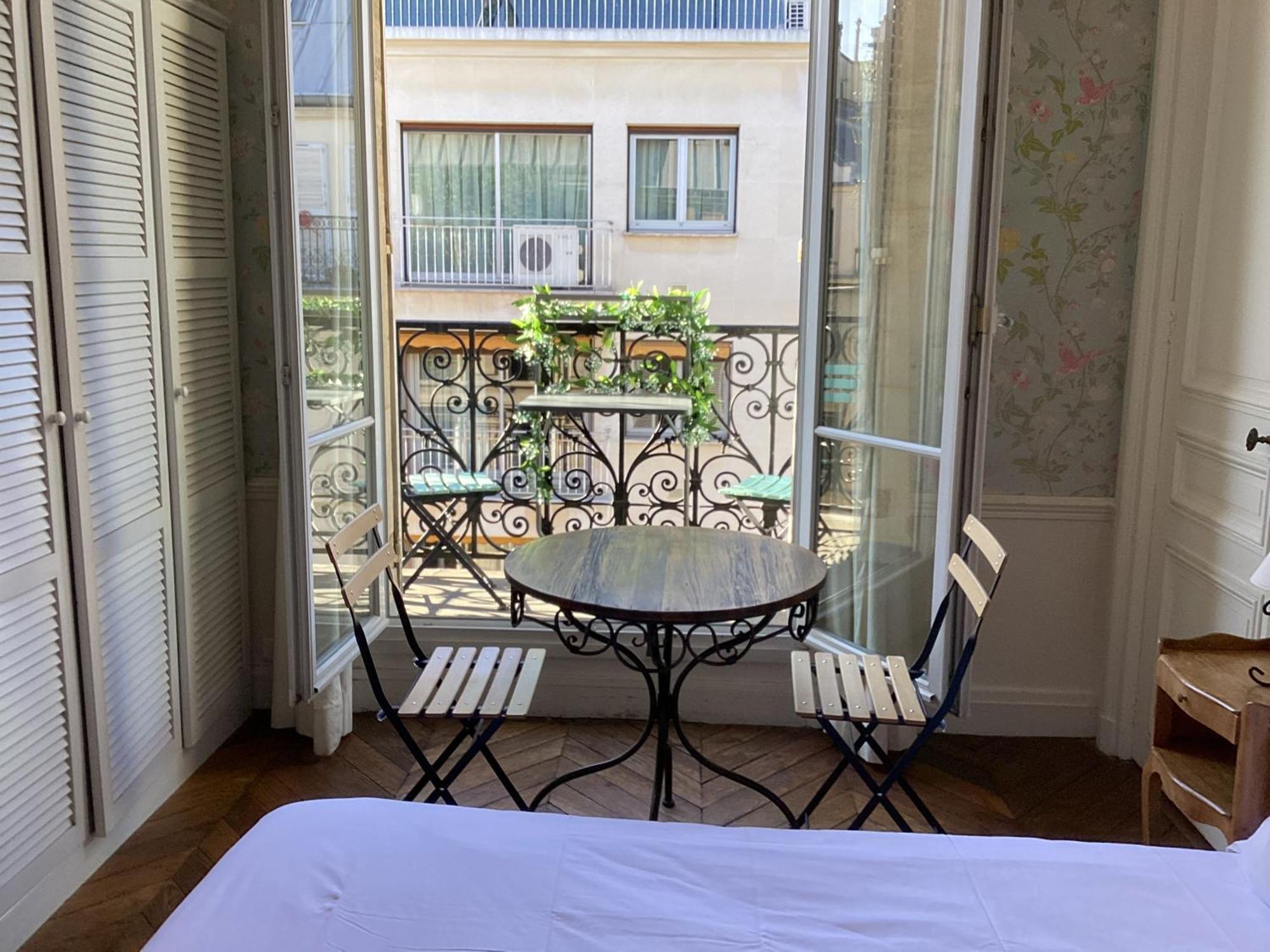 Bed And Breakfast Paris Quartier Champs-Elysees المظهر الخارجي الصورة