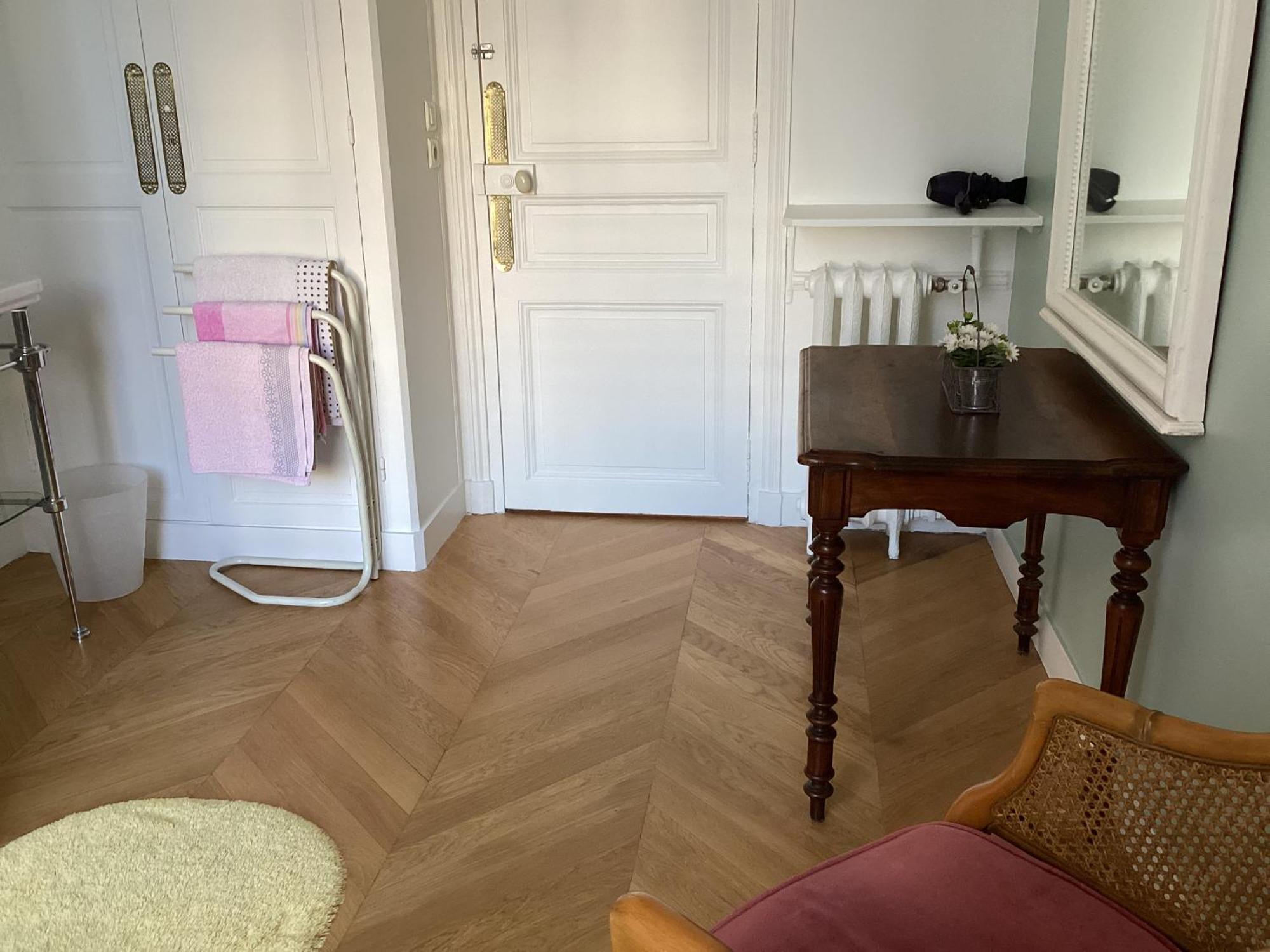 Bed And Breakfast Paris Quartier Champs-Elysees المظهر الخارجي الصورة